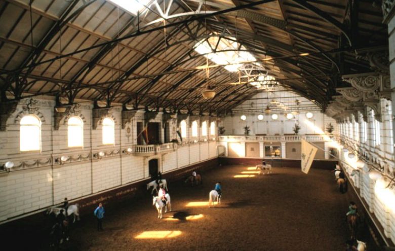 De Hollandsche Manege